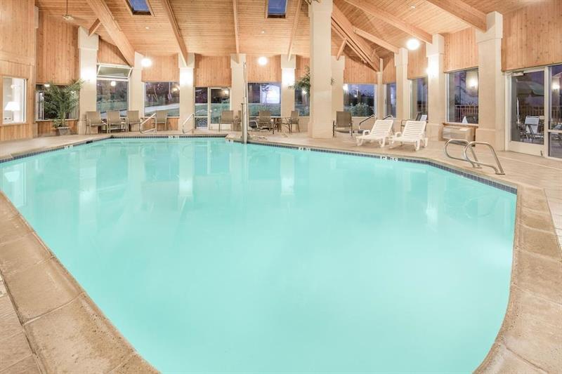 Surestay Plus Hotel By Best Western Redding Exteriér fotografie